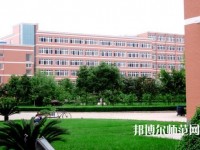 成都城市建設(shè)技工幼兒師范學(xué)校2023年報(bào)名條件、招生要求、招生對(duì)象