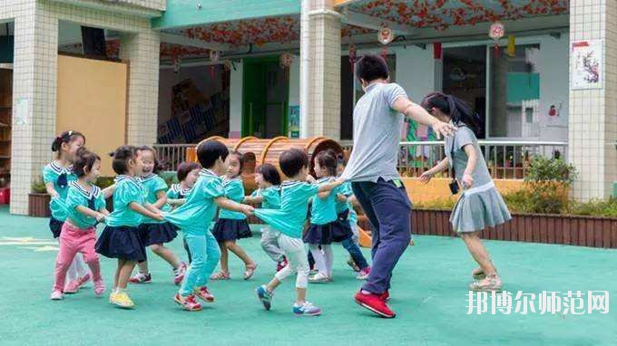 江蘇省2020年男生上什么幼師學(xué)校比較好