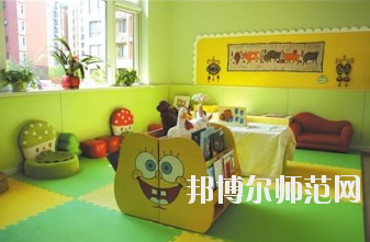 廣西2020年去讀幼師學(xué)校學(xué)什么對以后好一點