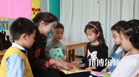 貴陽2020年幼師學校都有什么專業(yè)適合女生