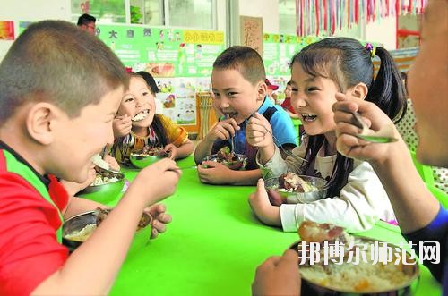 成都2020年讀什么幼師學校有前途