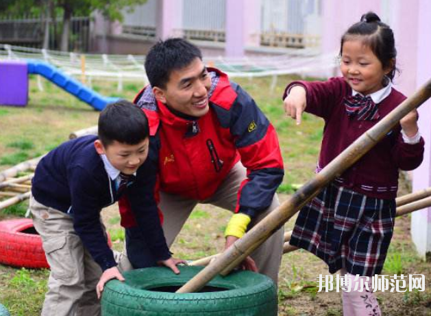 保定2021年男生初中畢業(yè)上幼師學校