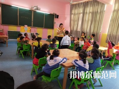 云南2021年幼師學(xué)校就業(yè)形勢(shì)怎么樣