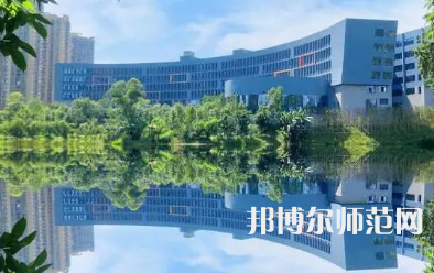 2023年重慶師范大學(xué)涉外商貿(mào)學(xué)院國(guó)際經(jīng)濟(jì)與貿(mào)易專(zhuān)業(yè)介紹